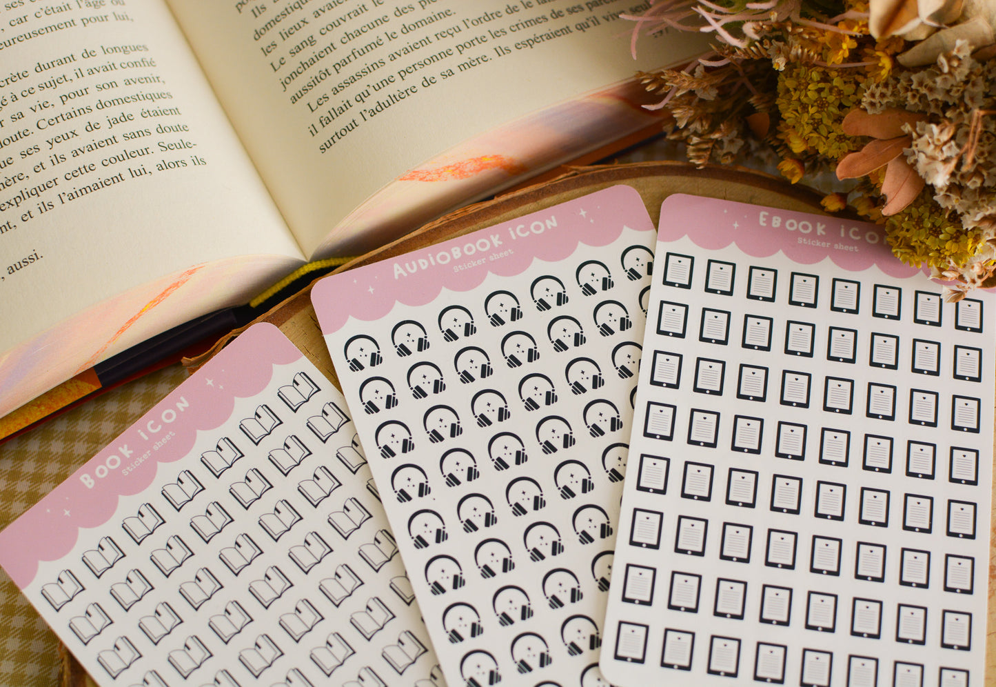 Planche de stickers icon - book, ebook, audiobook